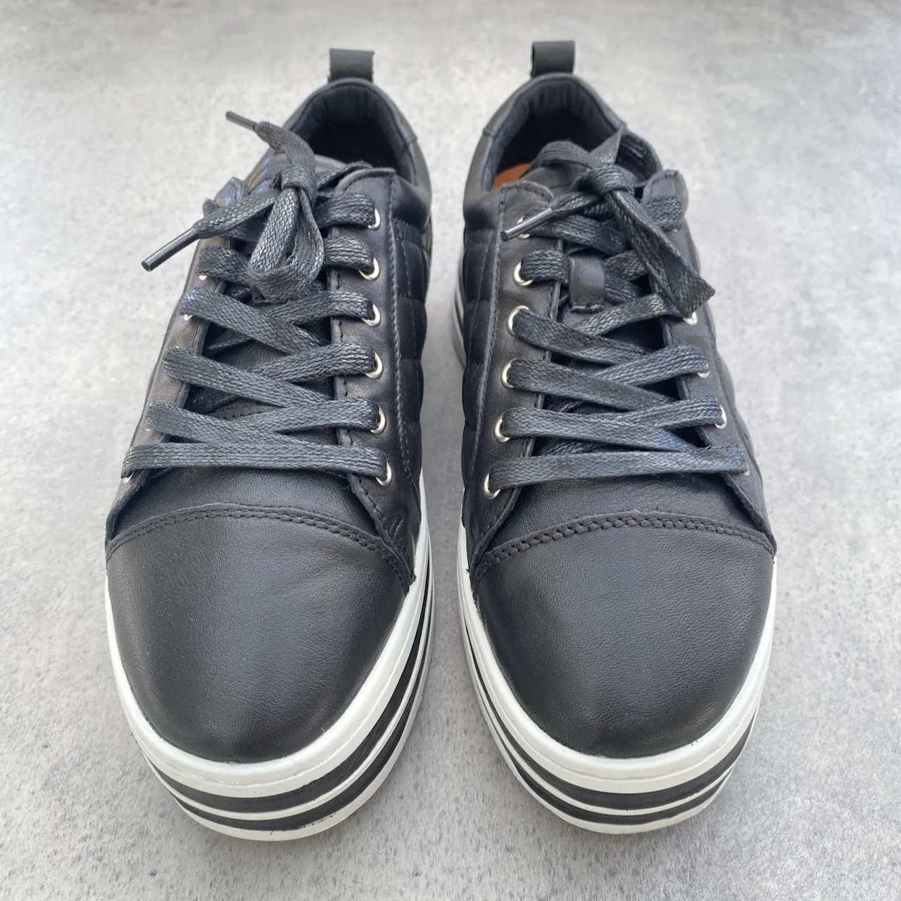 A&E Odessa - ONLINE ONLY, Size 40