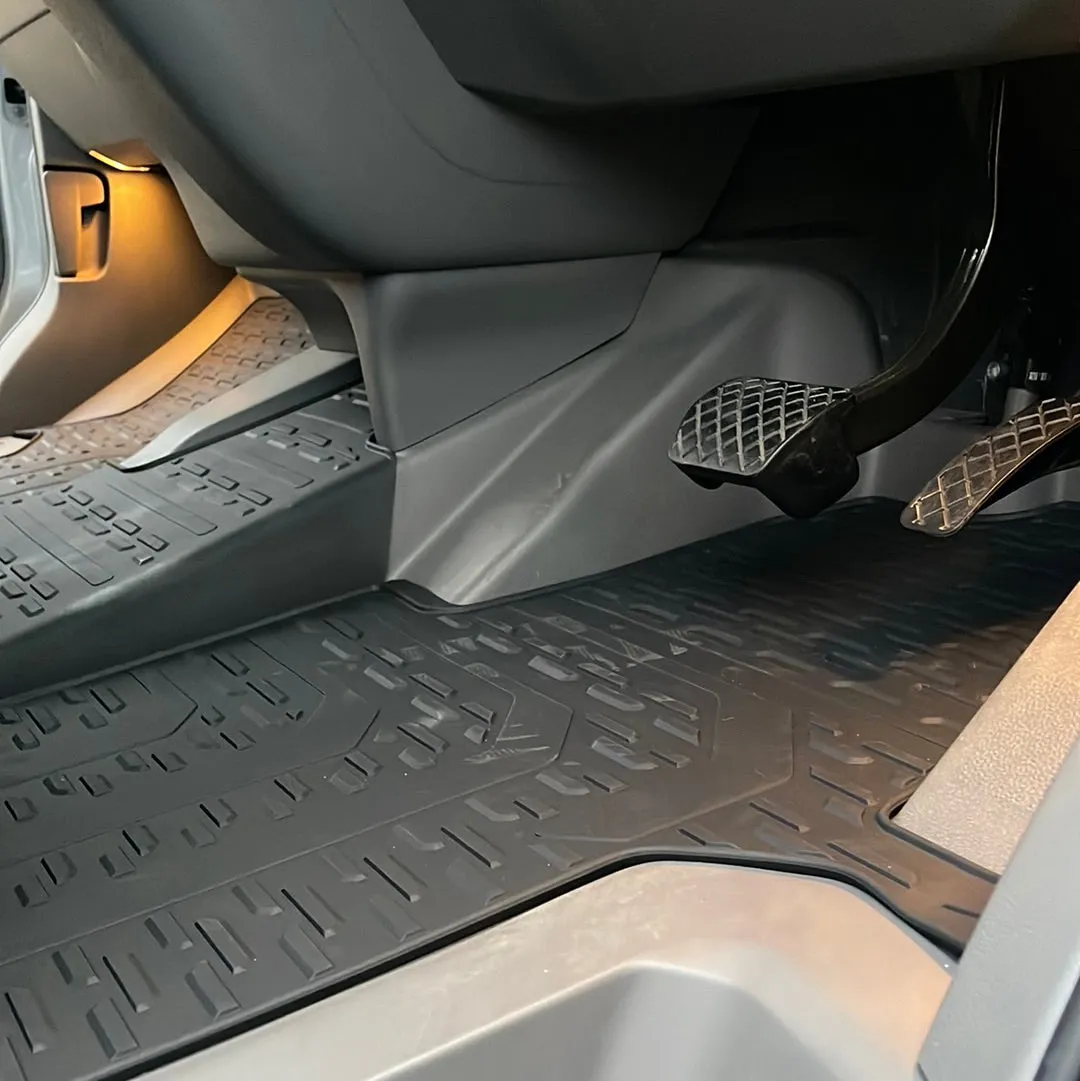 Genuine VW Rubber Floor Mats for Crafter - Genuine Volkswagen