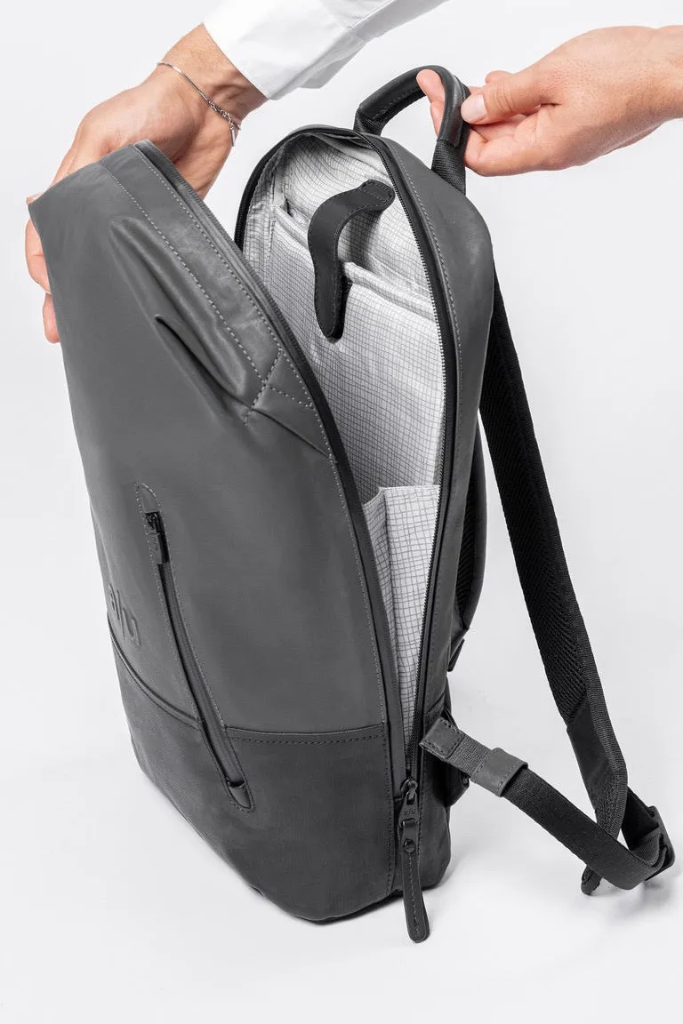 HAMAMATSU Backpack 13