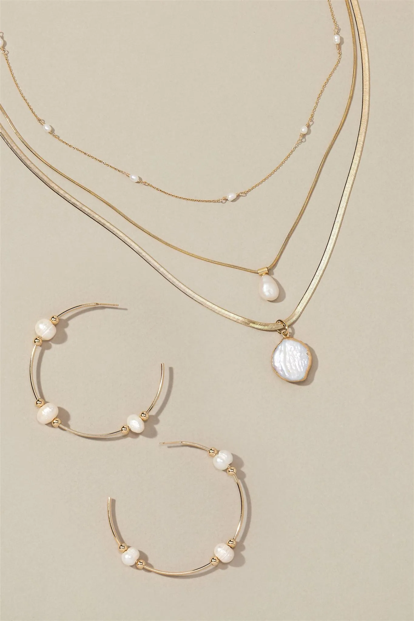 Vivi Hoops